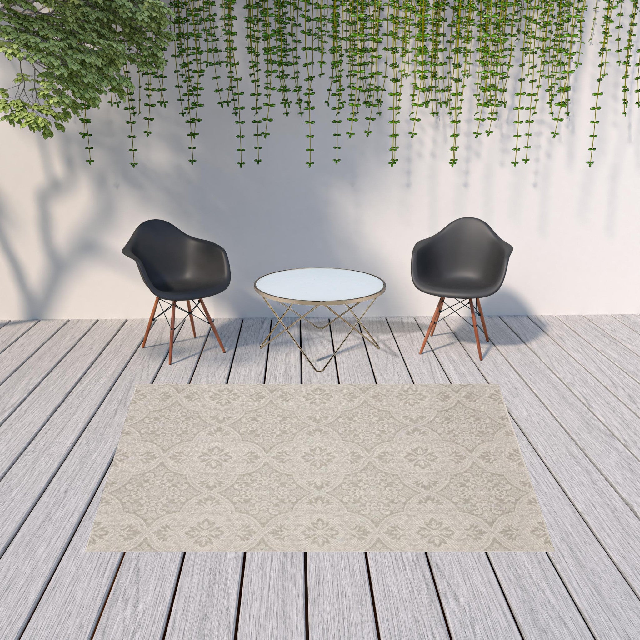7' x 9' Gray and Ivory Floral Stain Resistant Indoor Outdoor Area Rug