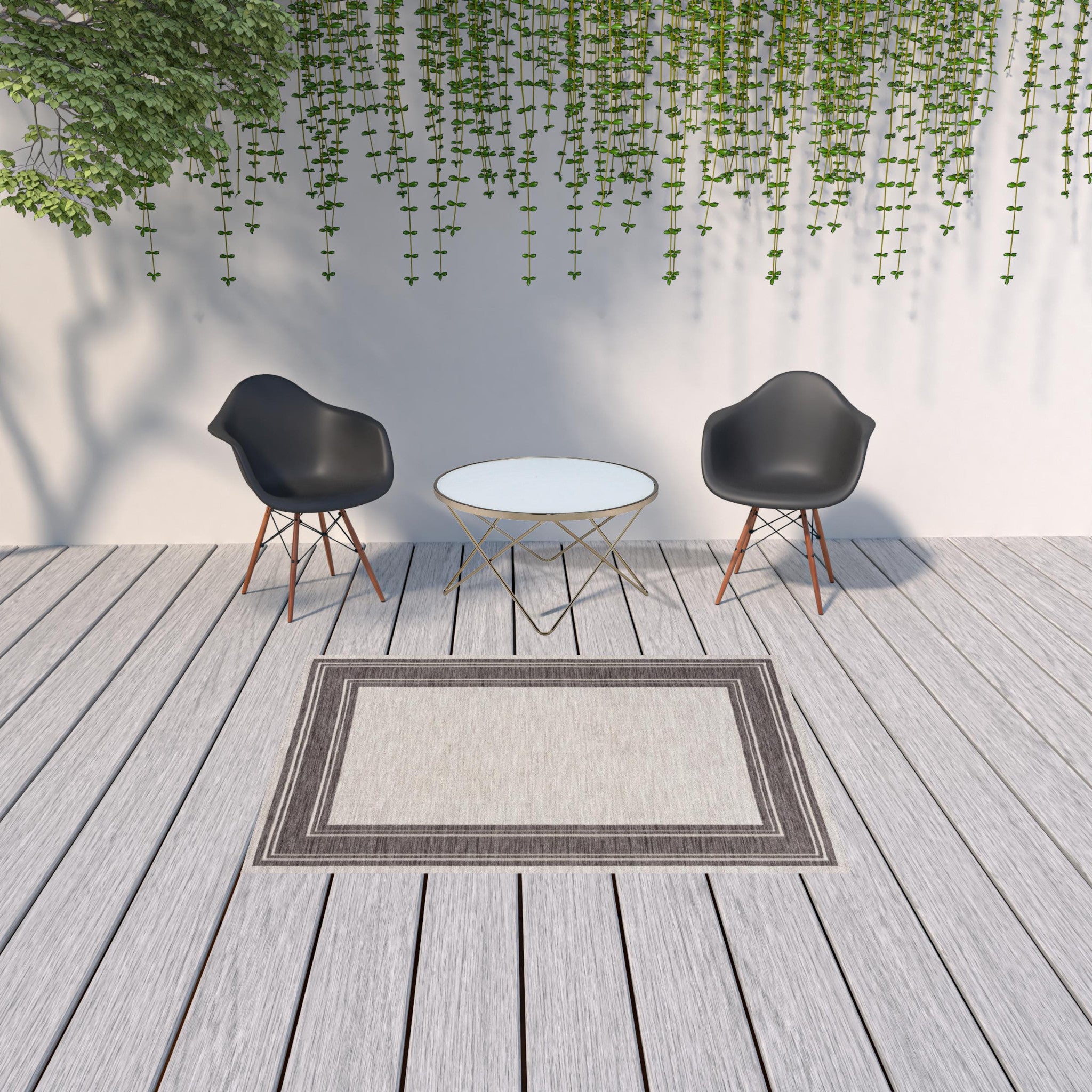 5' X 7' Gray And Ivory Indoor Outdoor Area Rug