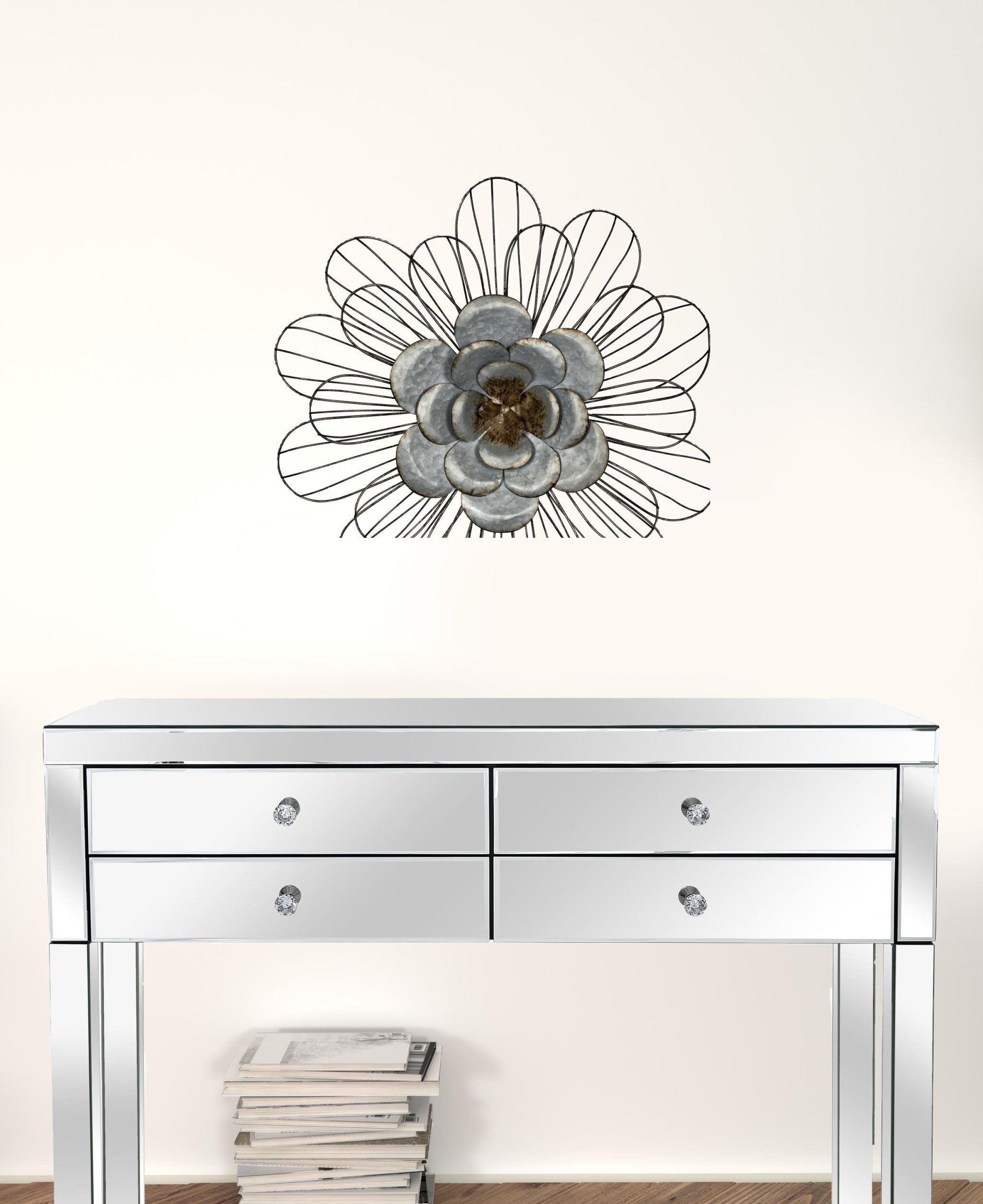 Well-Crafted Galvanized Daisy Metal Wall Decor