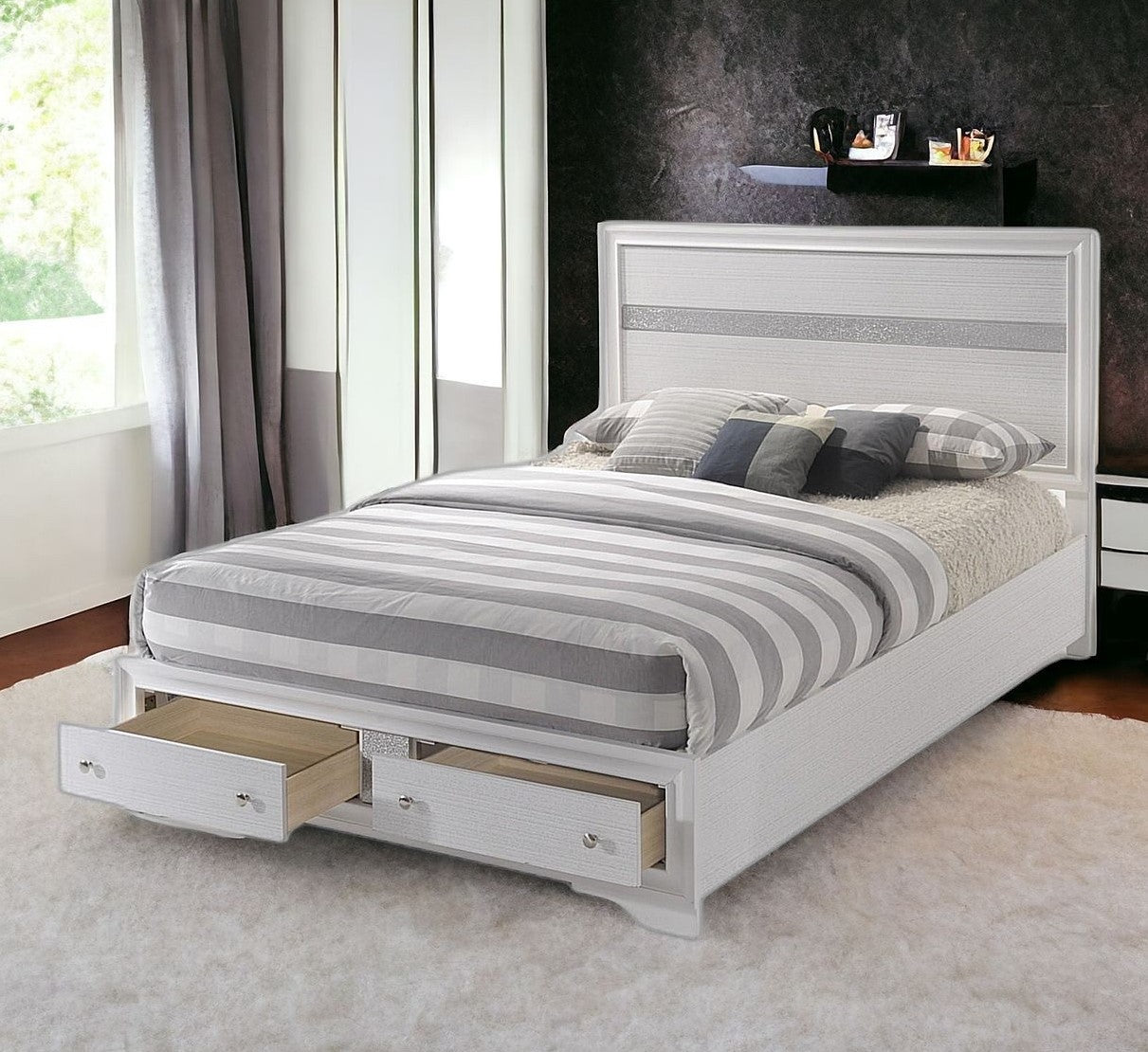 Standard Bed Upholstered With Headboard