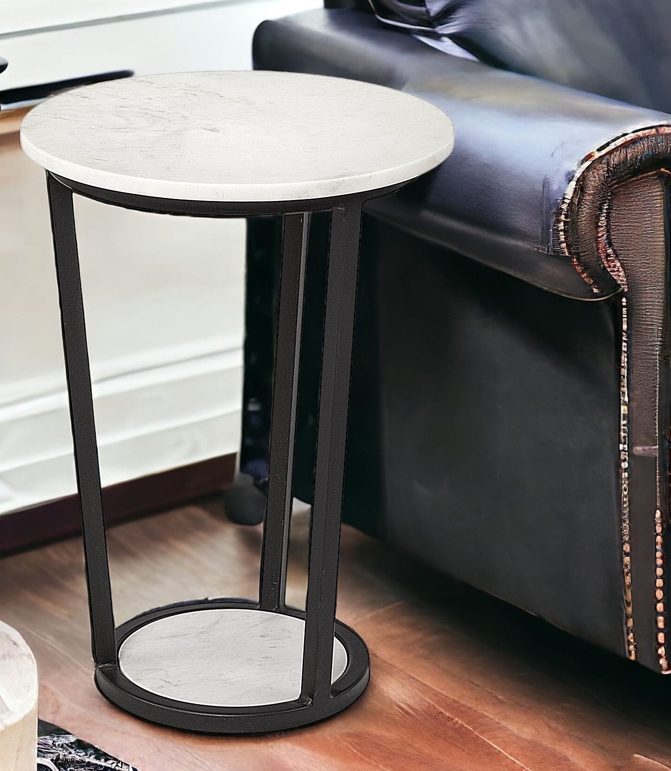 21" Black And White Marble Round End Table