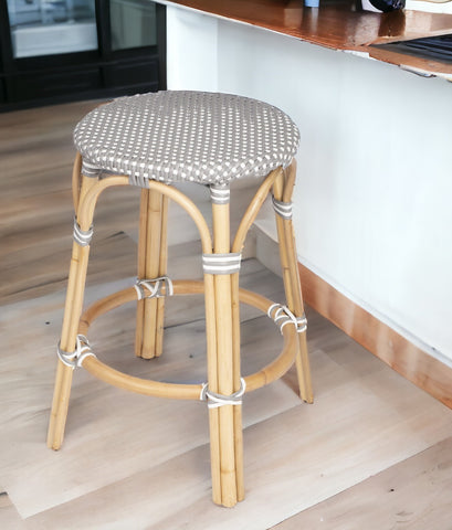 24" Grey And Natural Rattan Backless Counter Height Bar Chair