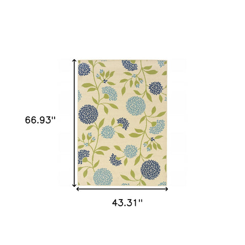 4' x 6' Green and Ivory Floral Stain Resistant Indoor Outdoor Area Rug