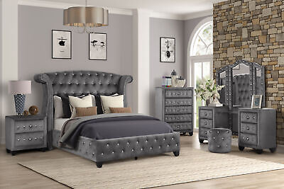 Sophia Queen 6 Pc Upholstery Bedroom Set Made With Wood in Gray